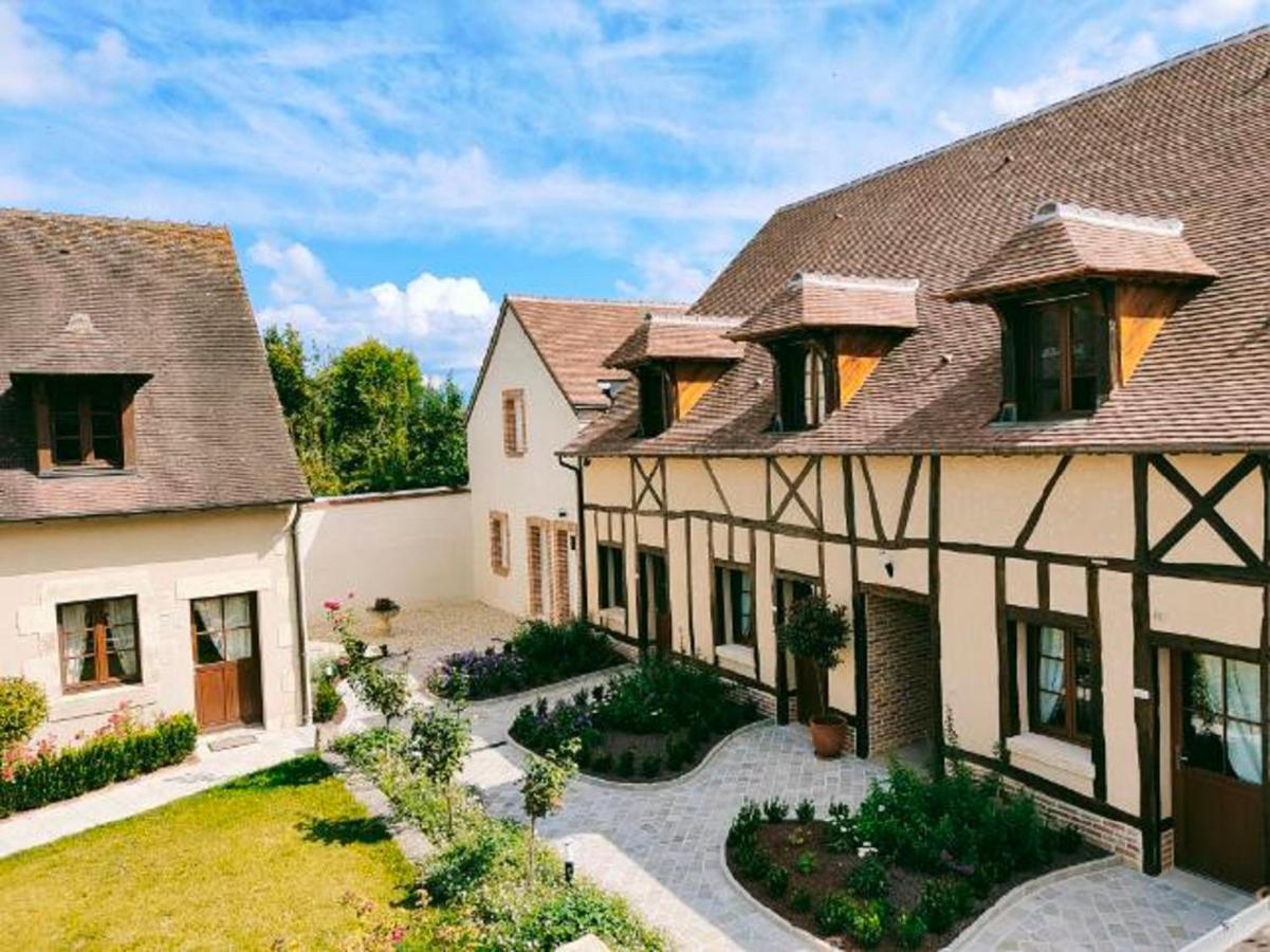 Отель La Chaumiere Обиньи-сюр-Нер Экстерьер фото