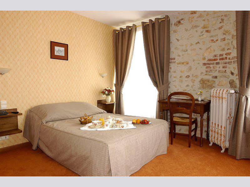 Отель La Chaumiere Обиньи-сюр-Нер Экстерьер фото